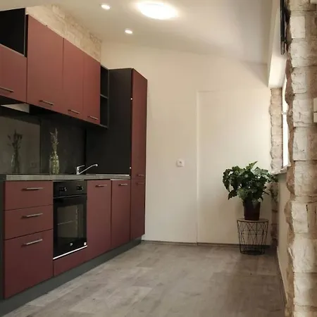 Cozy & Free Parking Апартаменты Медулин